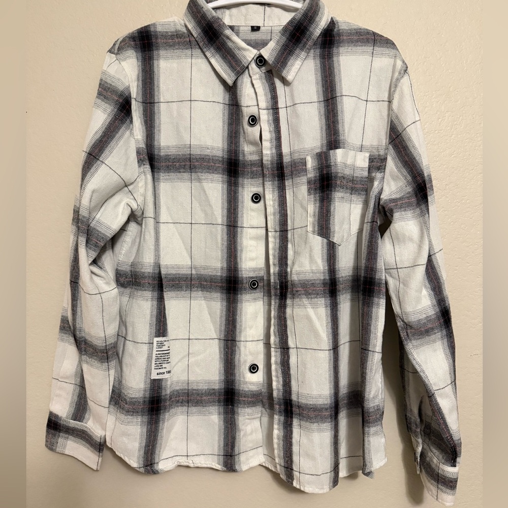 White & Gray Plaid Button-Up Shirt